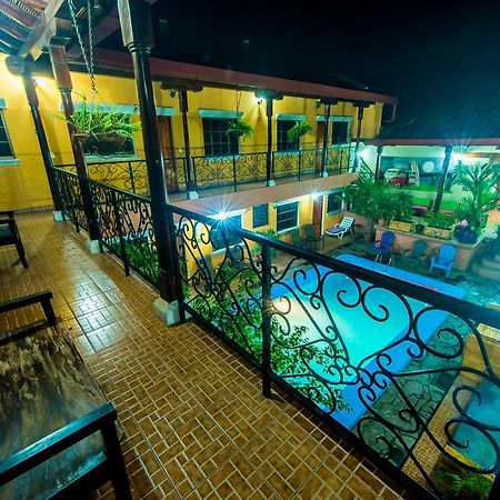 Fullmoon Hotel Гранада Экстерьер фото