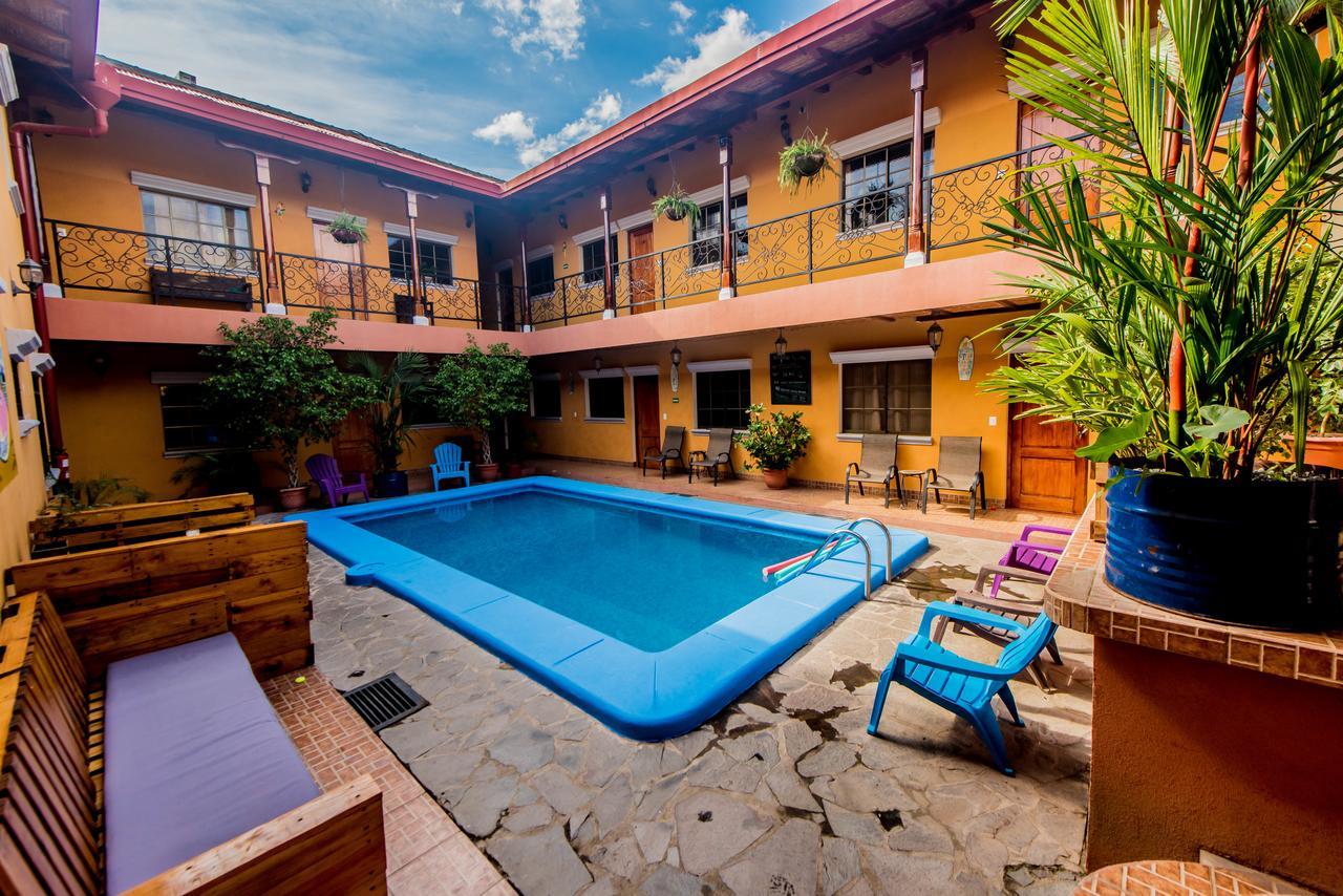 Fullmoon Hotel Гранада Экстерьер фото