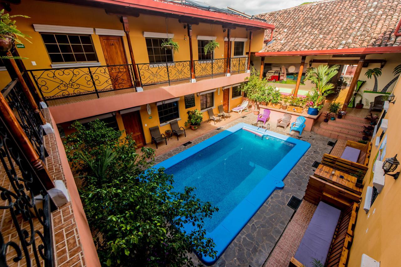 Fullmoon Hotel Гранада Экстерьер фото